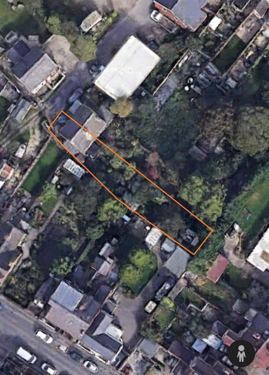 Property photo 2 of 18