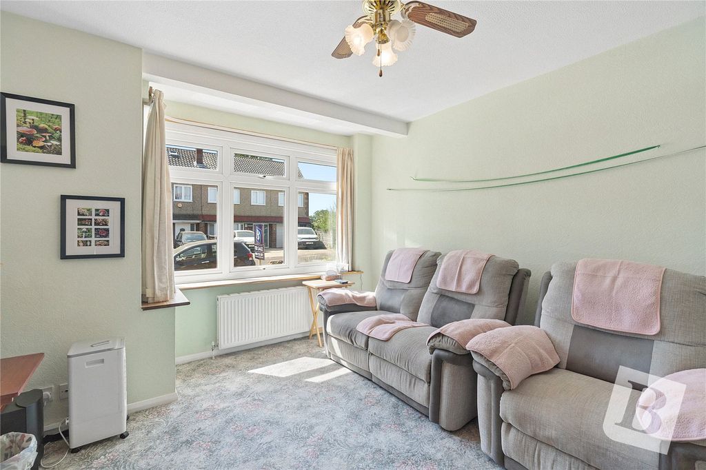 Property photo 2 of 10 Picture No. 06