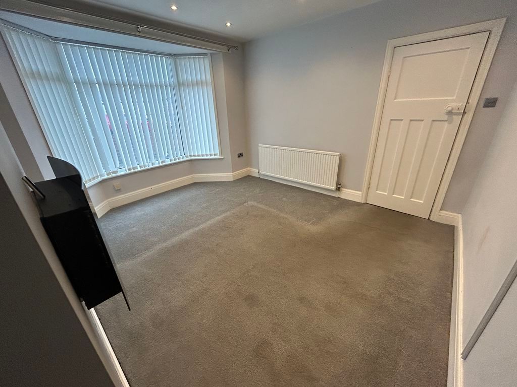Property photo 3 of 18 Photo 3
