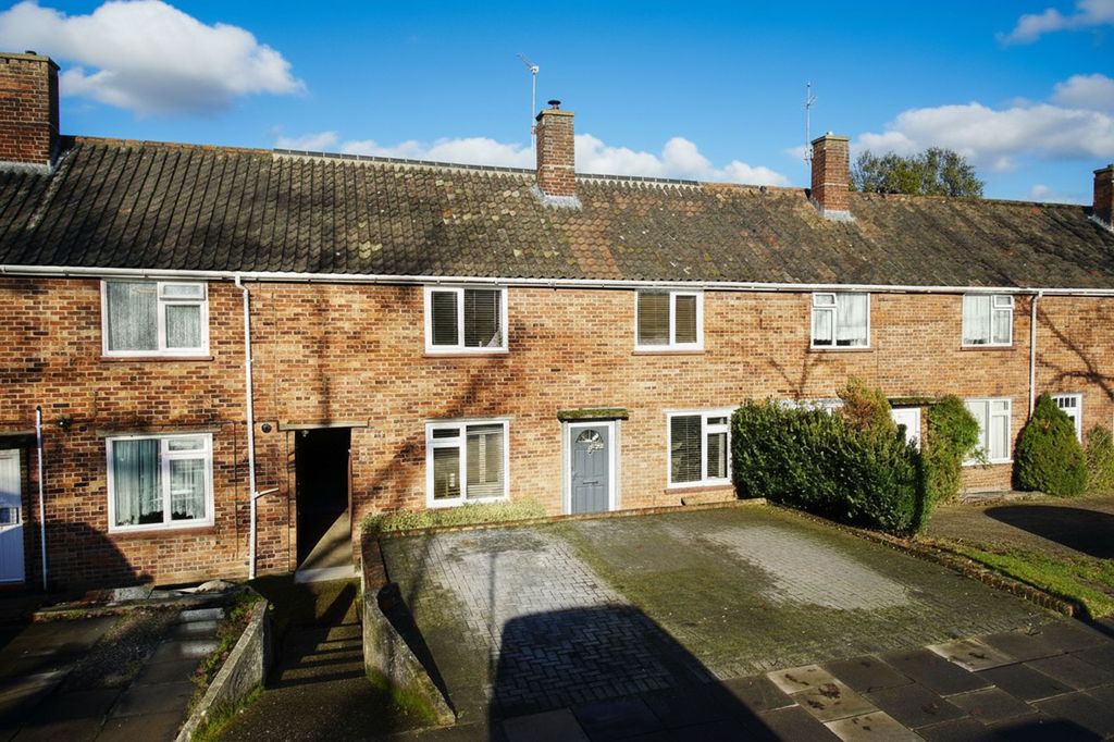 Property photo 1 of 26