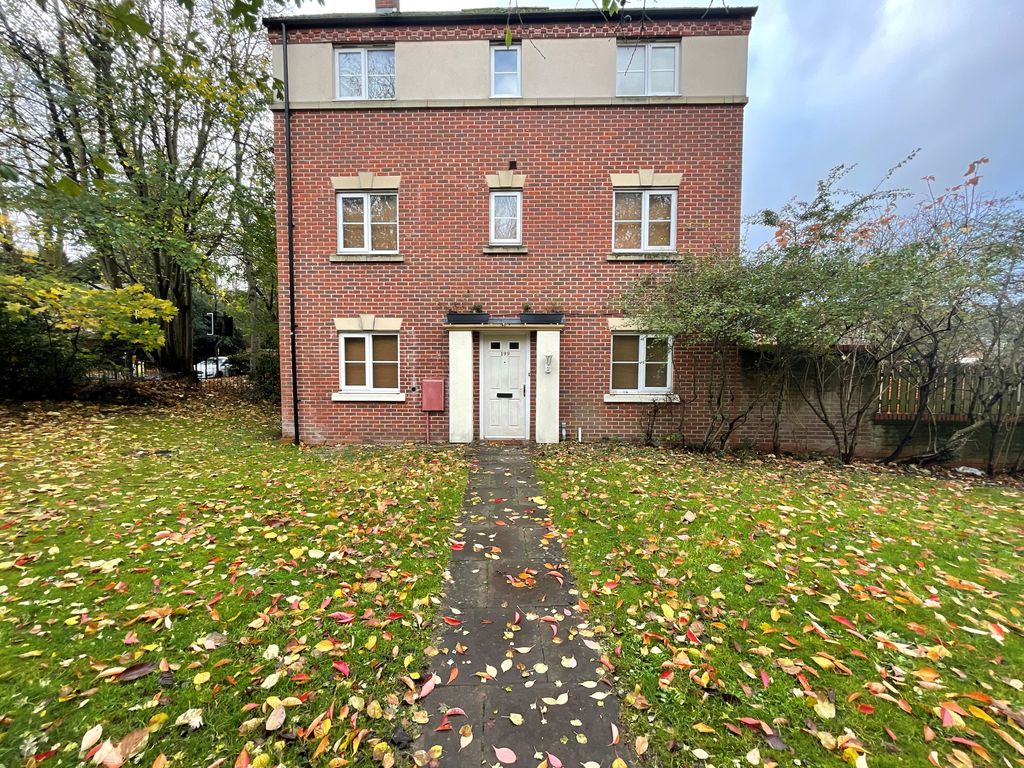 Property photo 1 of 13 Exterior