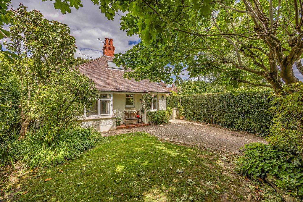 Property photo 1 of 36