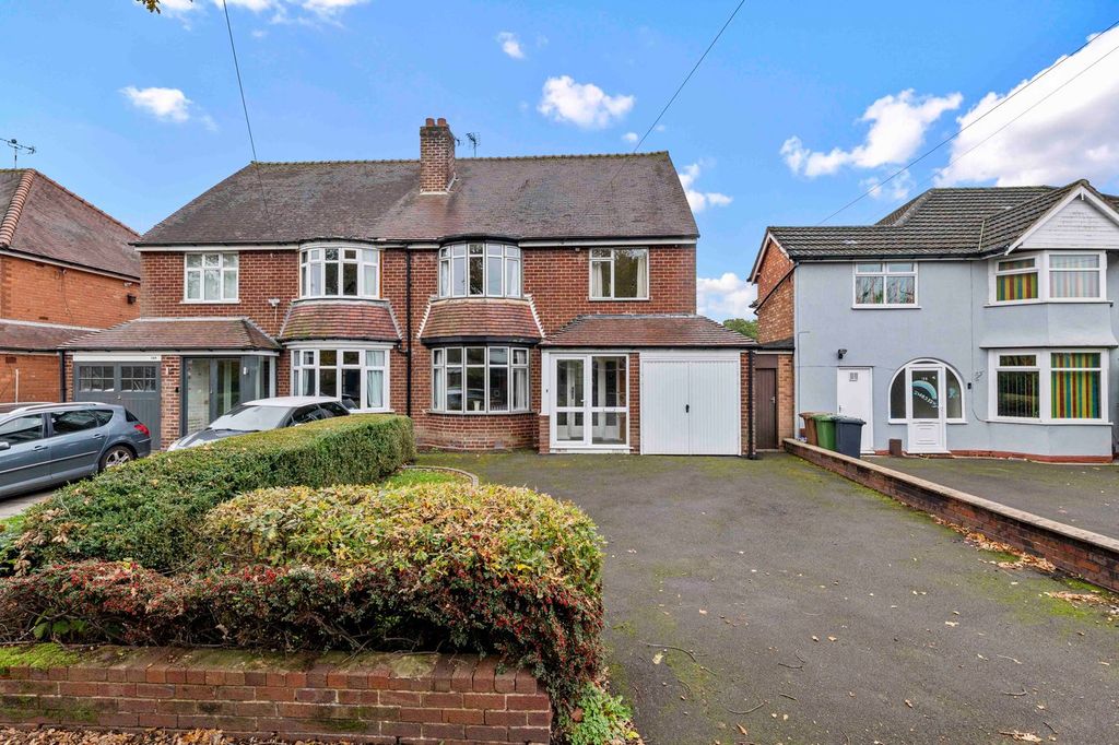 Property photo 1 of 28