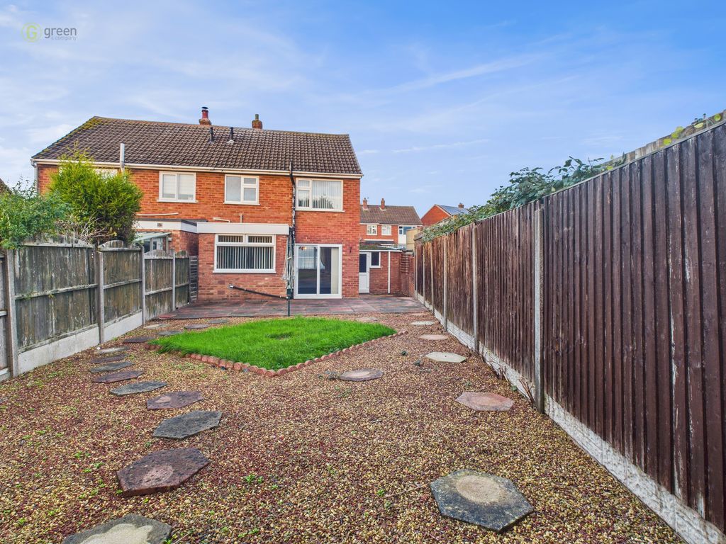 Property photo 2 of 23