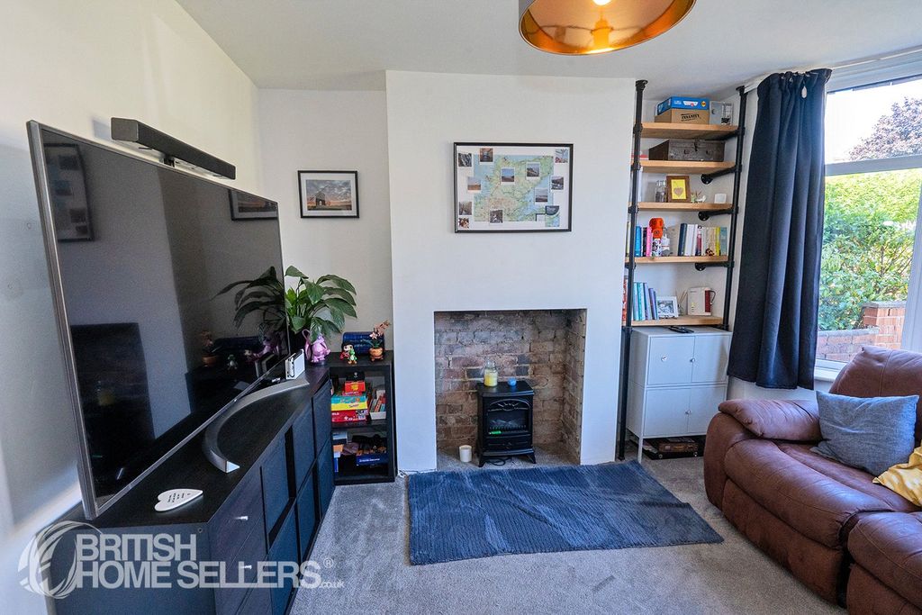 Property photo 3 of 18 Picture No. 19