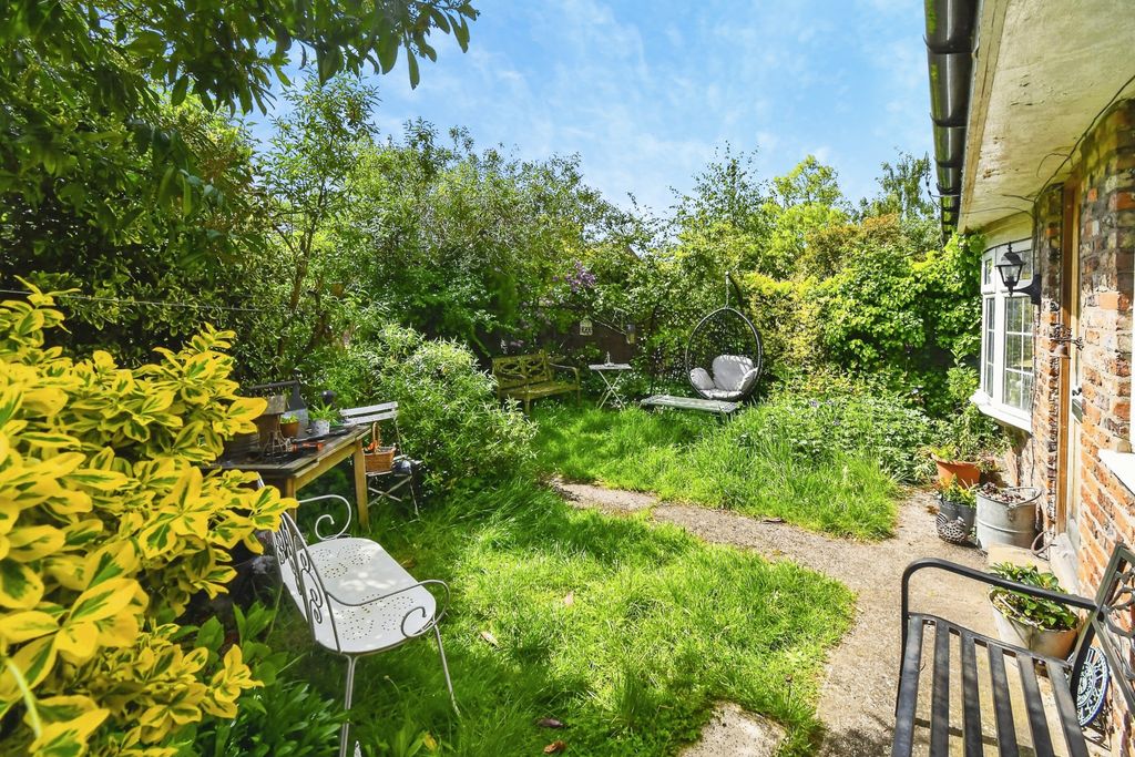 Property photo 3 of 15