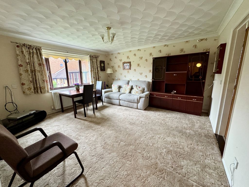 Property photo 2 of 7