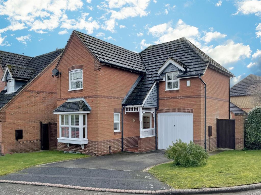 Property photo 1 of 11