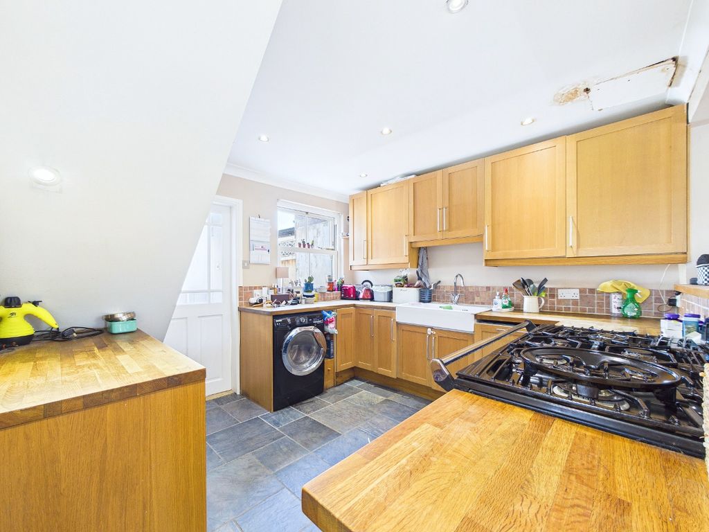 Property photo 3 of 18 5050549