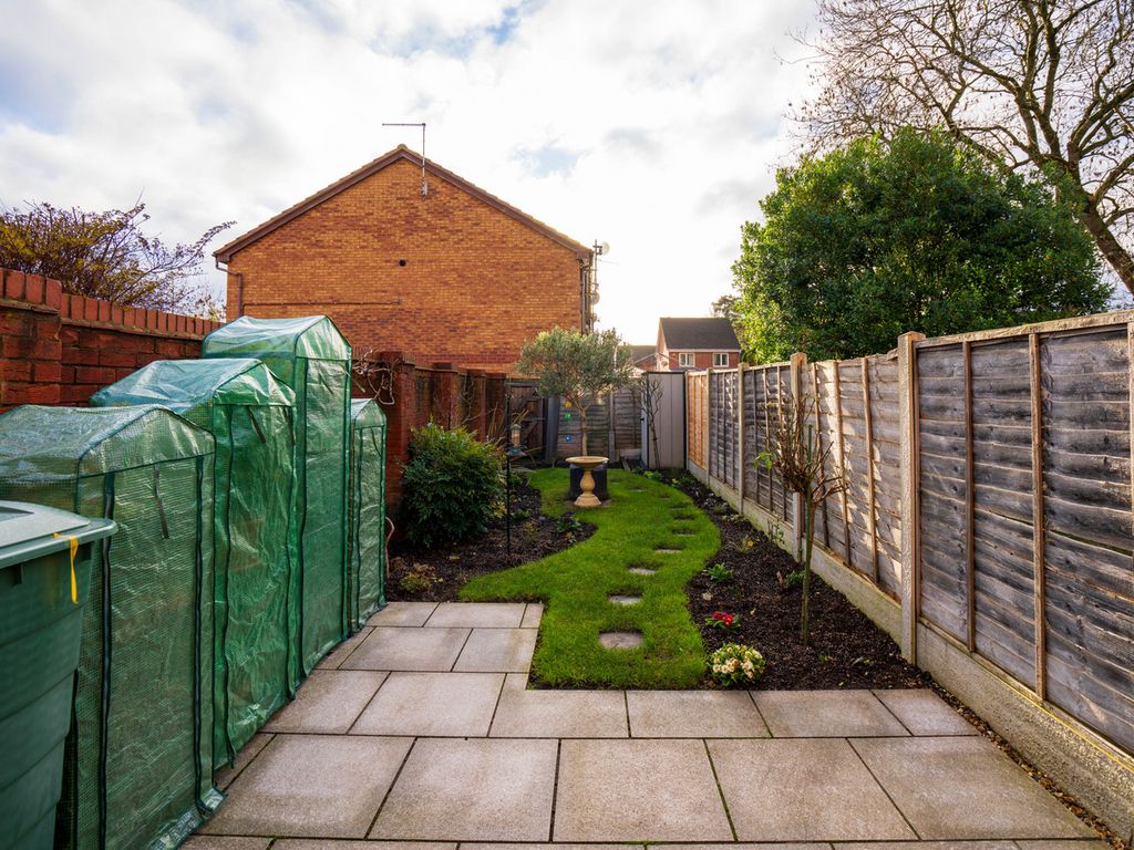 Property photo 2 of 12