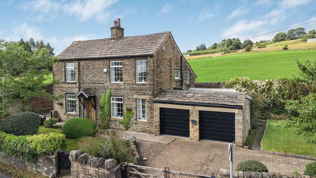 Property photo 1 of 38