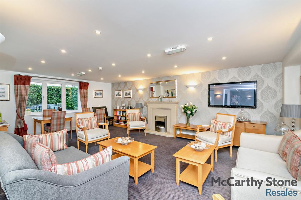 Additional image 13 of 1 bed flat for saleMorgan Court, Station Road, Petworth, West Sussex GU28