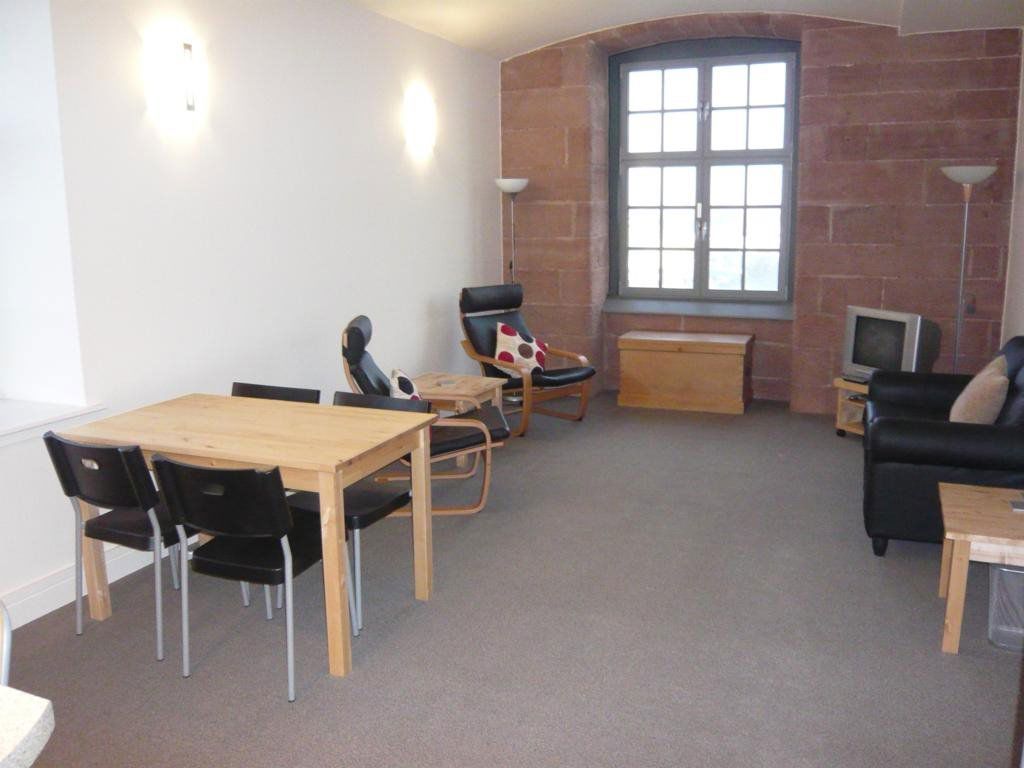 Property photo 3 of 4