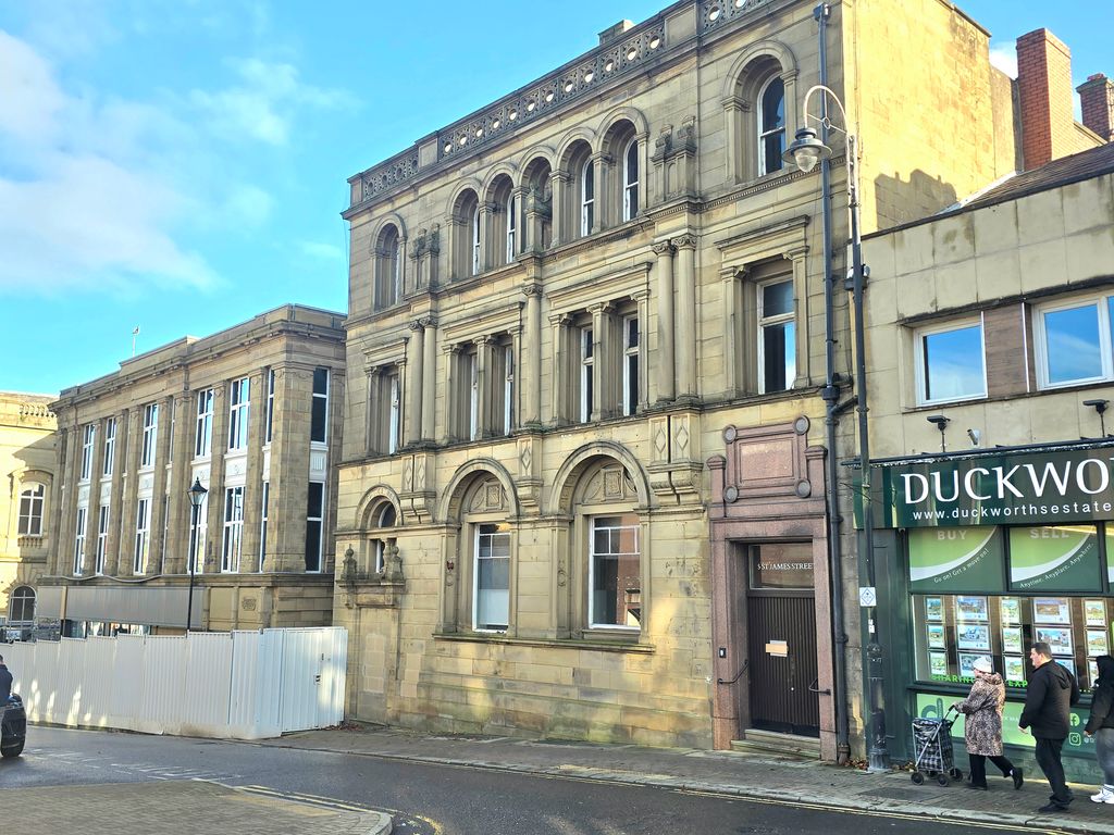 Property photo 1 of 23