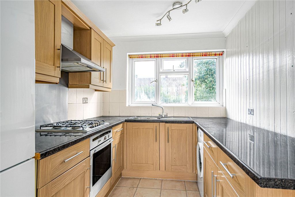 Property photo 3 of 15 Kitchen