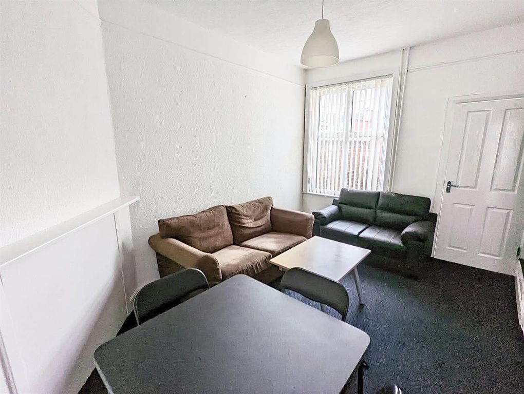 Property photo 3 of 11 Pxl_20220608_091157956.Jpg