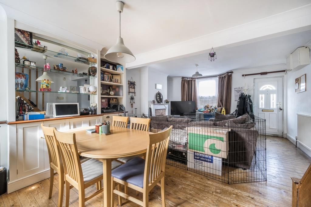 Property photo 3 of 20 Dining Area