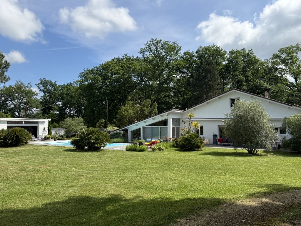 Property photo 1 of 22 Main Exterior View