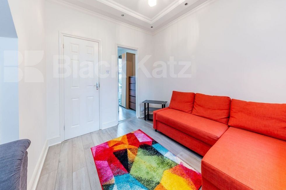 Property photo 2 of 8