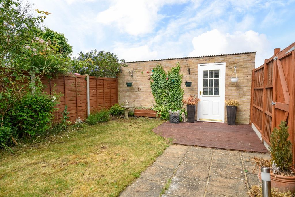 Property photo 2 of 13