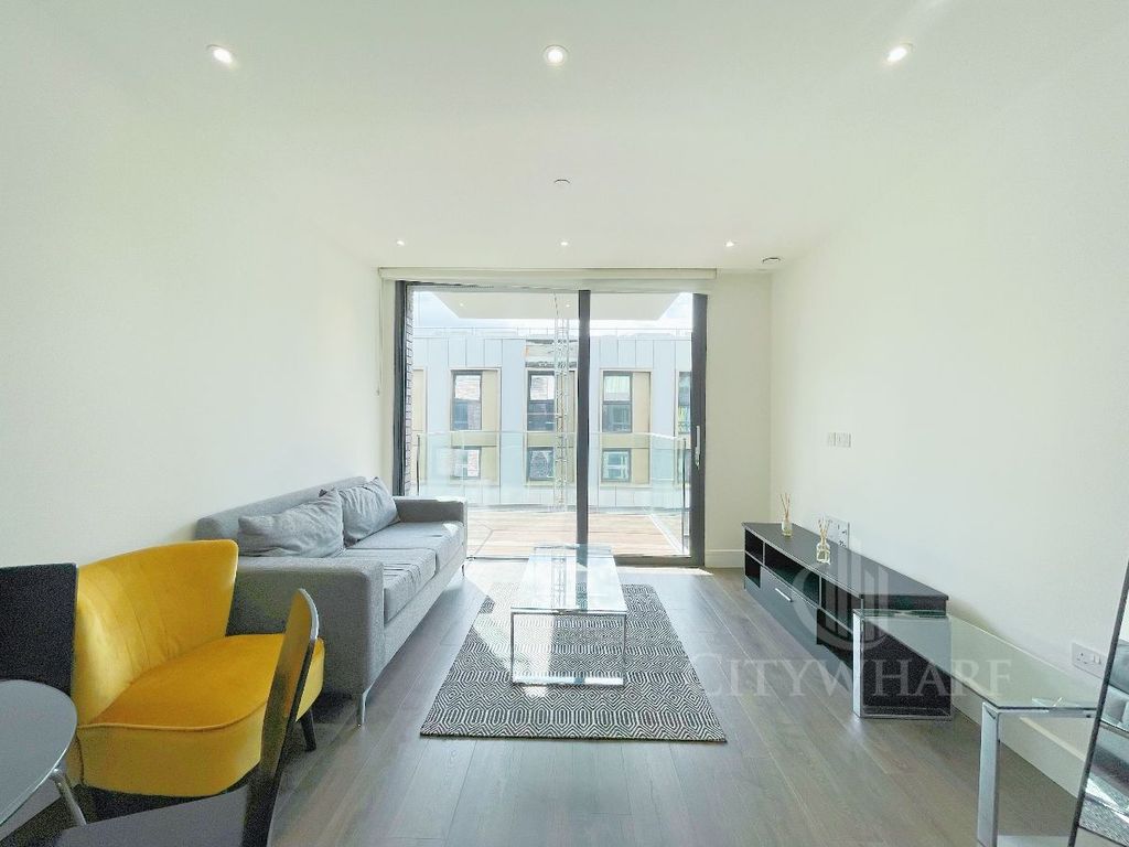 Property photo 3 of 10