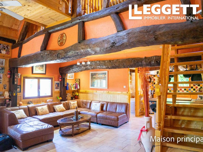 Property photo 2 of 10