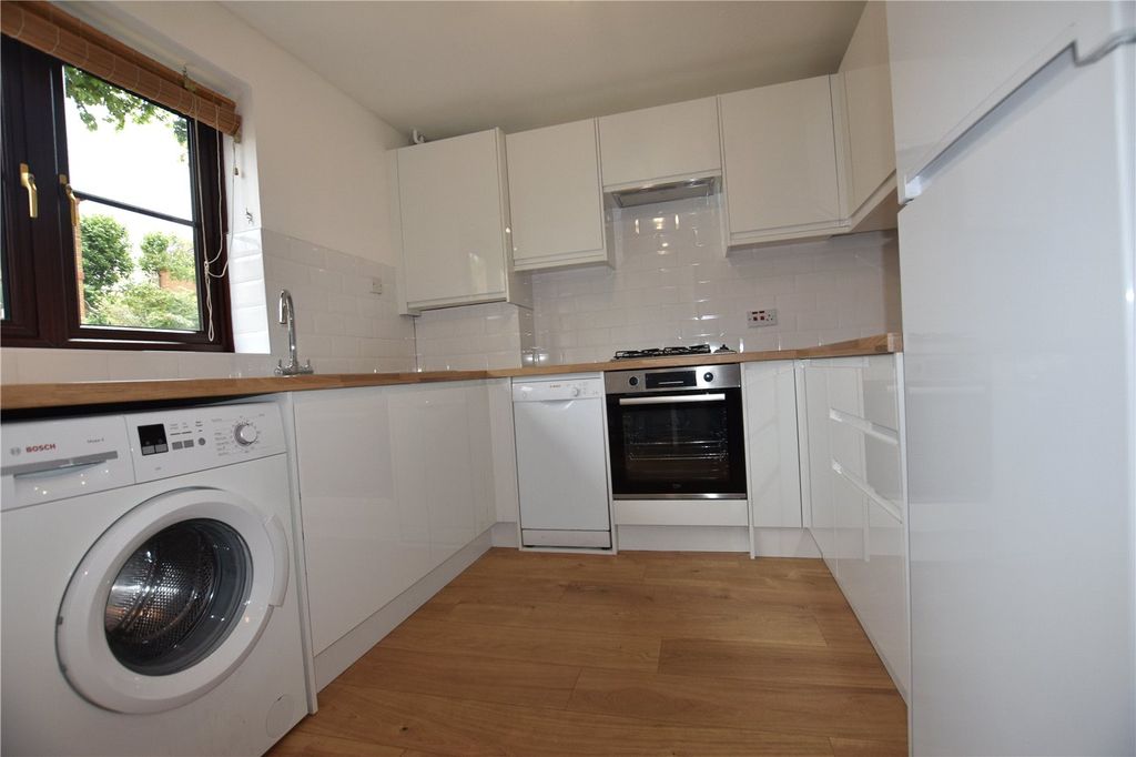 Property photo 3 of 17 Picture No. 03