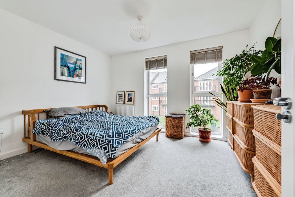 Property photo 2 of 14 Image