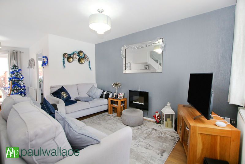 Property photo 2 of 12 Lounge