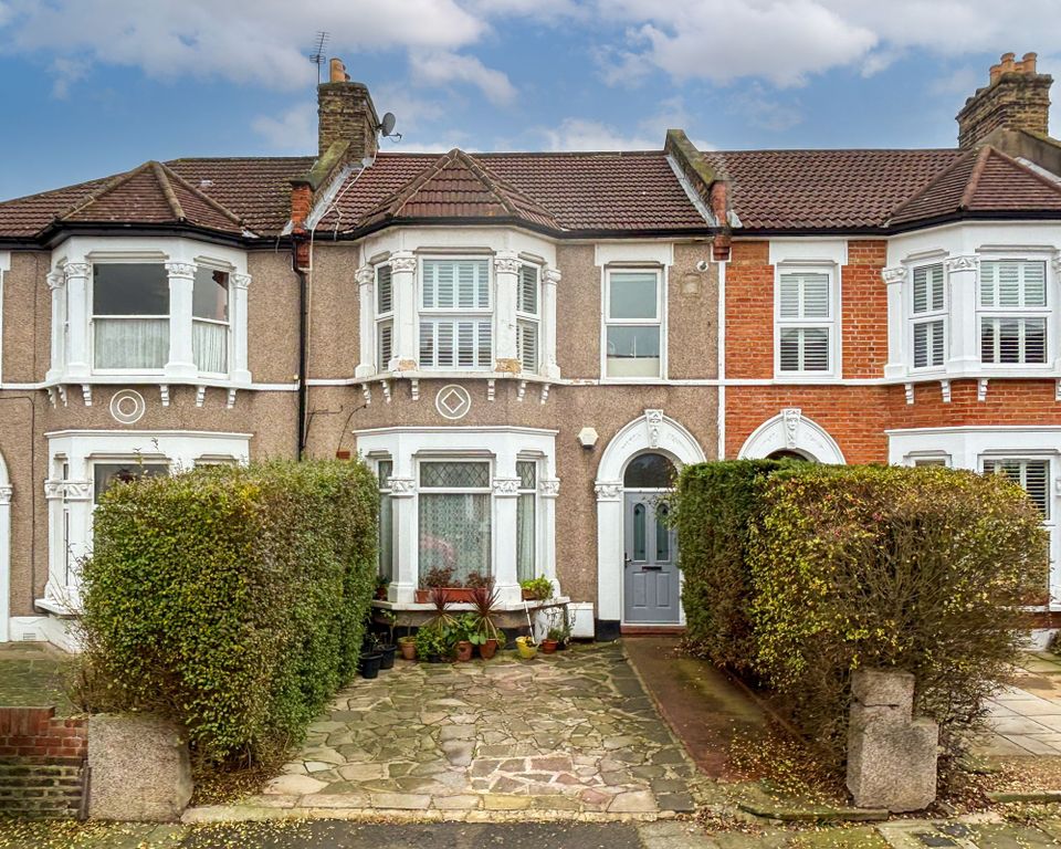 Property photo 2 of 8