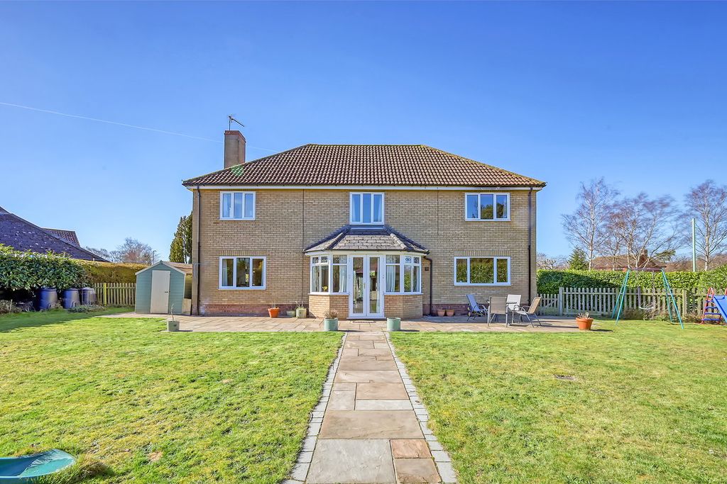 Property photo 1 of 19