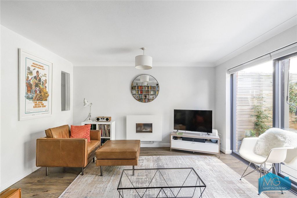 Property photo 1 of 26 Picture No. 15