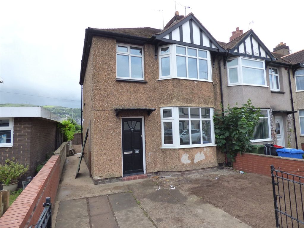 Property photo 1 of 13 Front