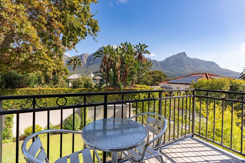 Property photo 2 of 57 Kw1736799
