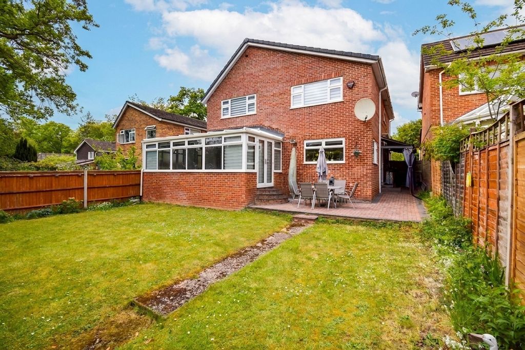 Property photo 3 of 17