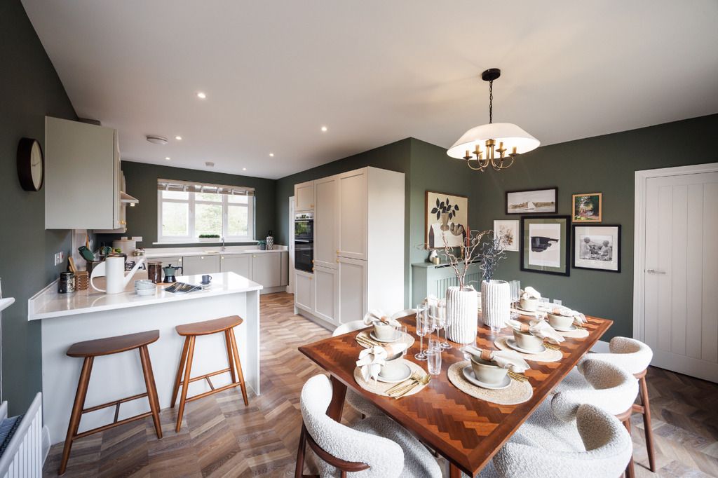Property photo 1 of 8 Chestnut Kitchen _ Dining