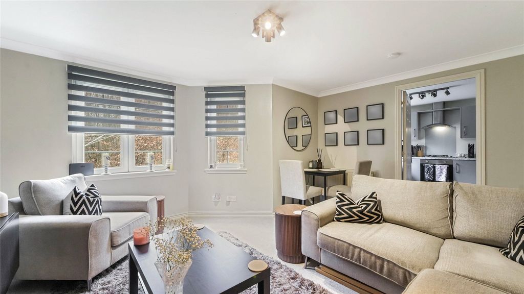 Property photo 3 of 21 Picture No. 03