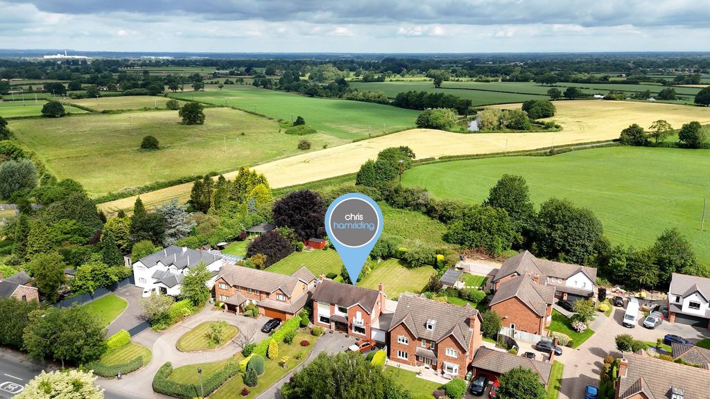 Property photo 3 of 27 Droneshot.Jpg