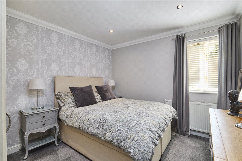 Additional image 12 of 2 bed flat for saleMiddleton Avenue, Ilkley, West Yorkshire LS29