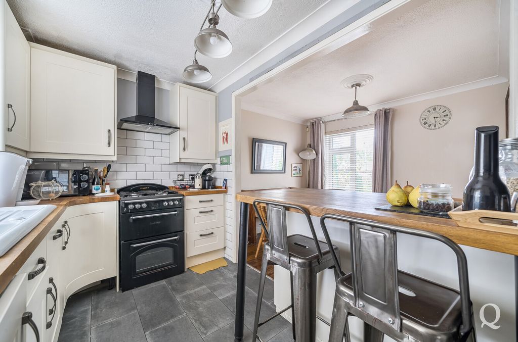 Property photo 2 of 23 Ad34Beb5-Db72-48F...