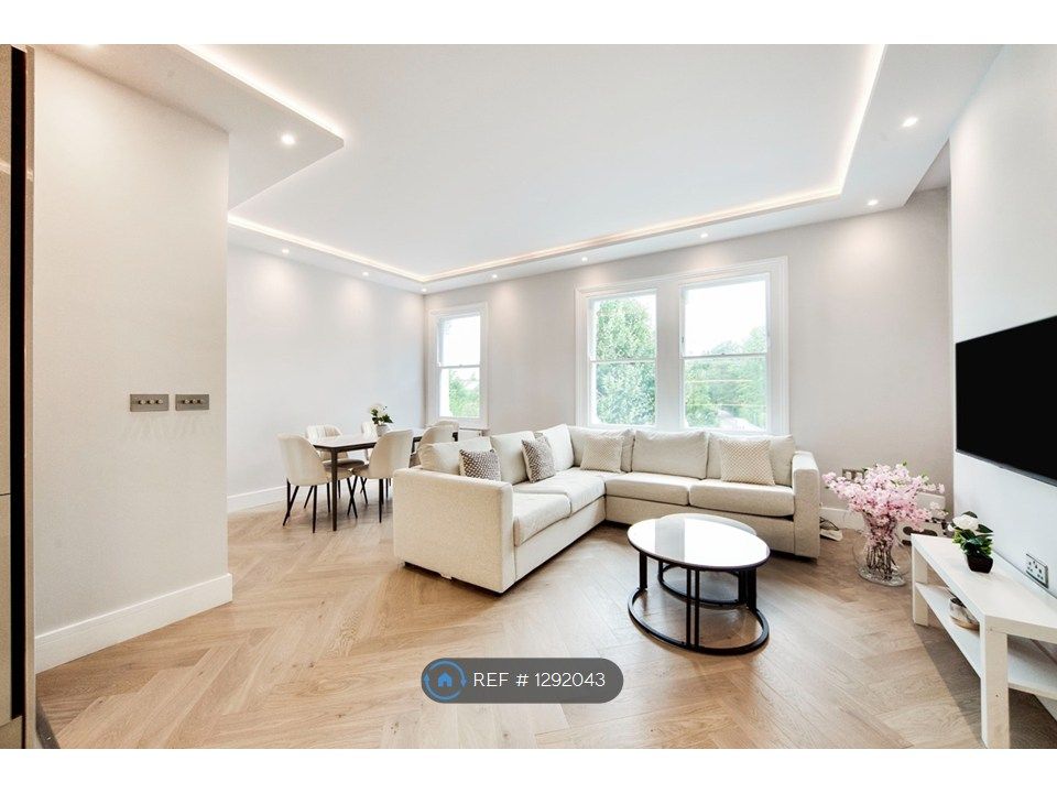 Property photo 1 of 17 Open Plan Reception