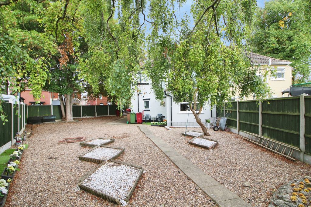 Property photo 2 of 25 Rear View