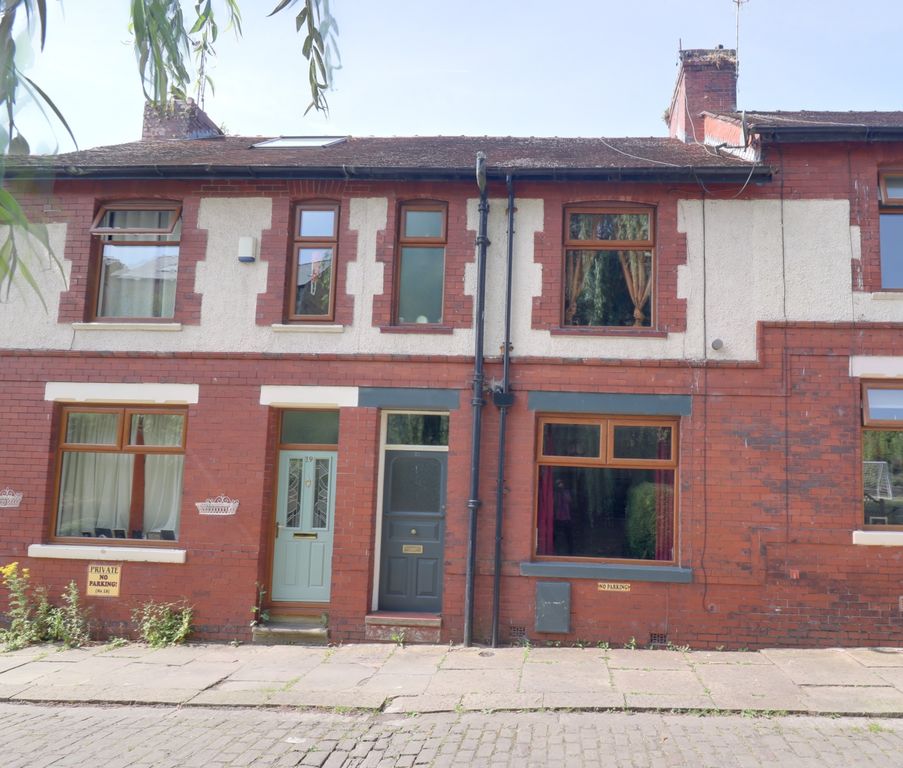 Property photo 1 of 13 Front 1