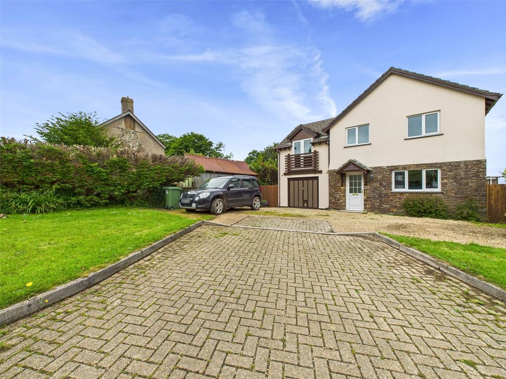 Property photo 1 of 19 Picture No. 01