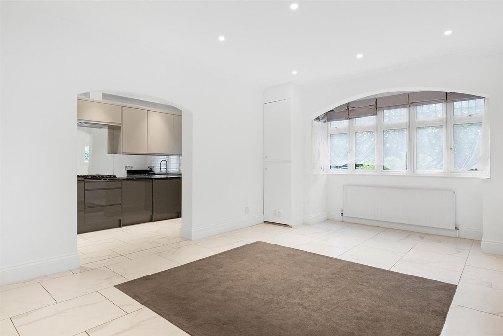 Property photo 3 of 15 Reception Room