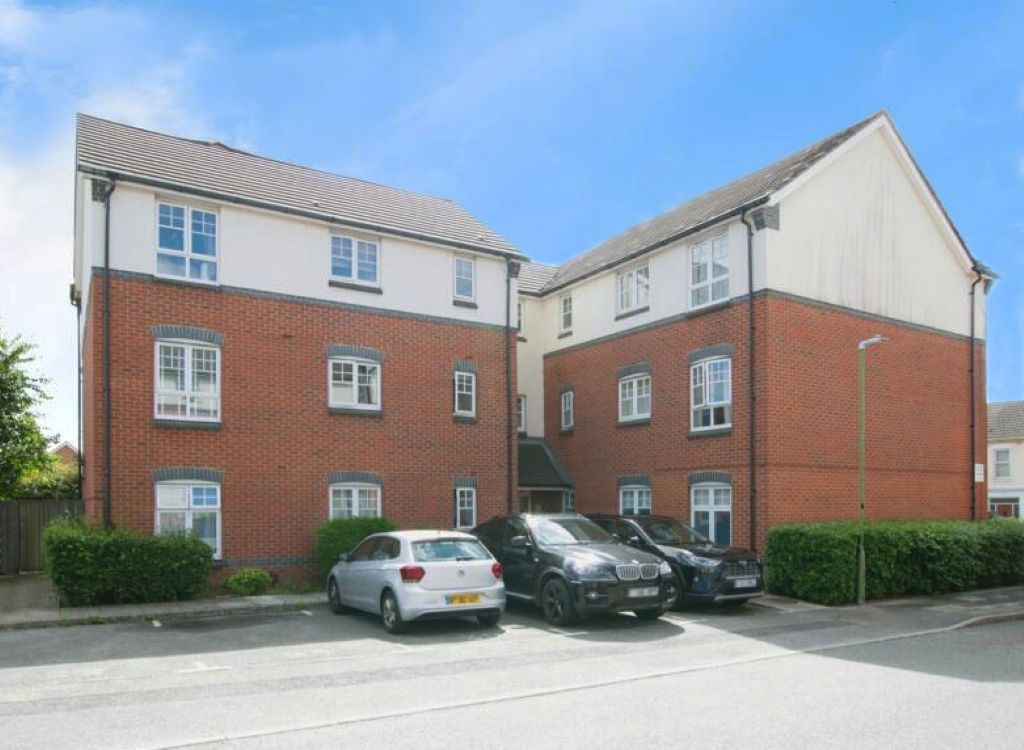 Property photo 2 of 8