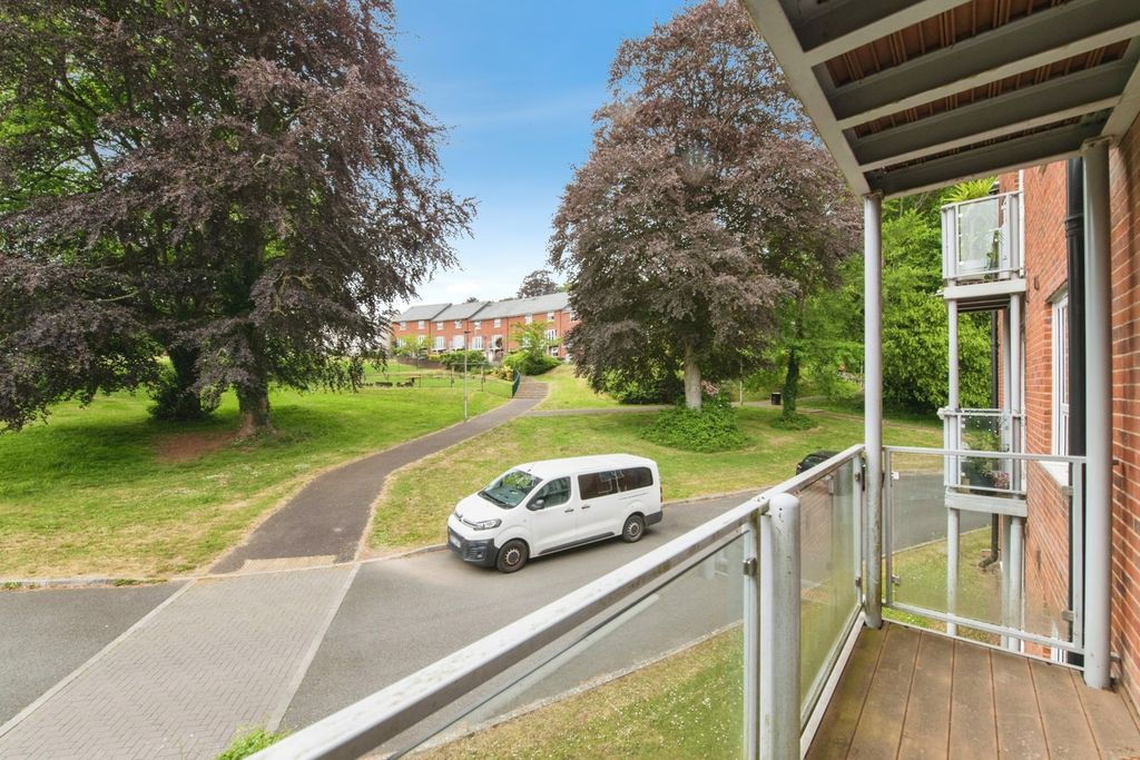 Property photo 2 of 11 Pbox-Img.Jpg