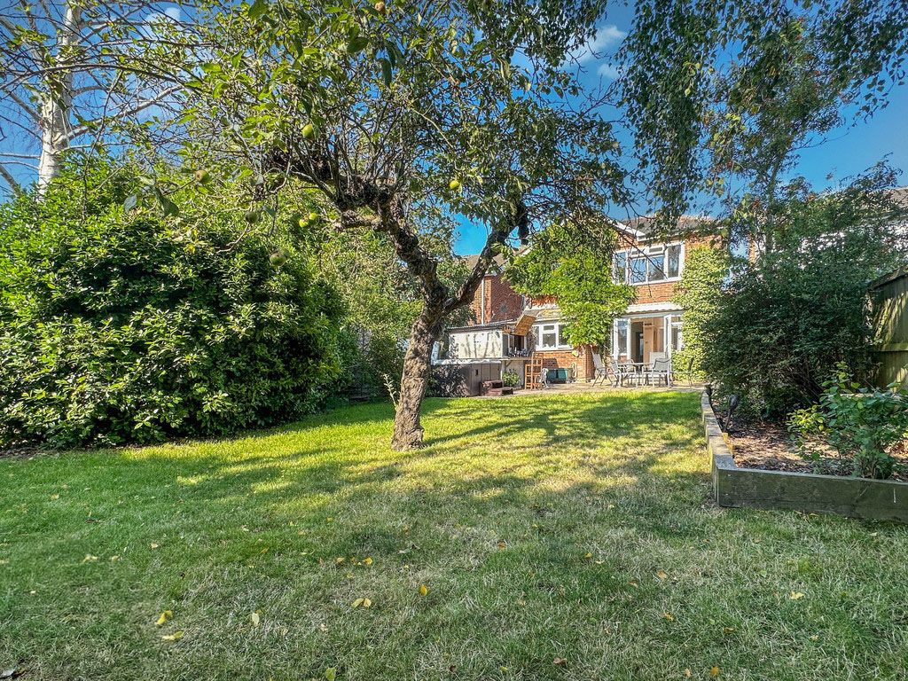 Property photo 2 of 27 18
