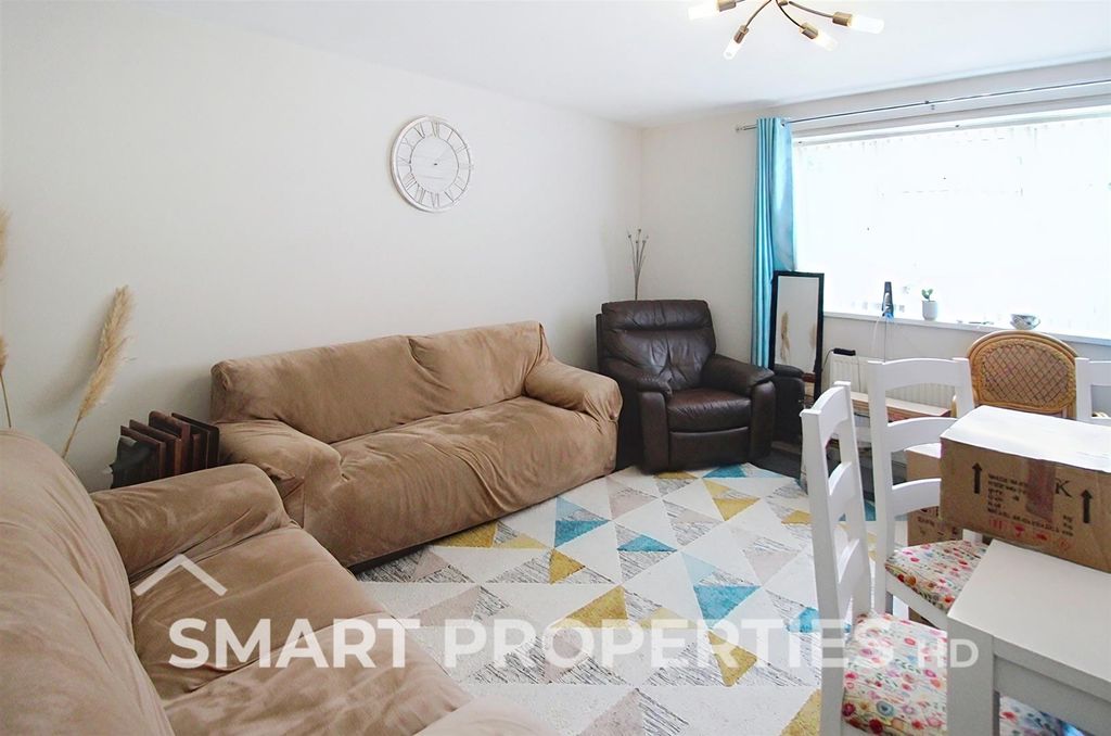 Property photo 3 of 12 Living Room
