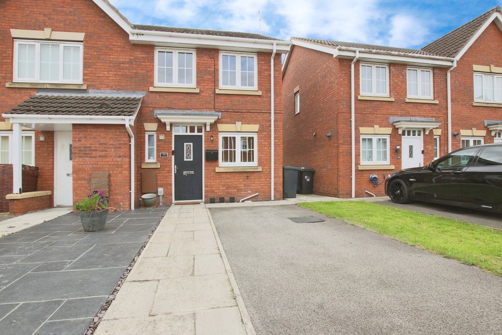 Property photo 1 of 11 4309532